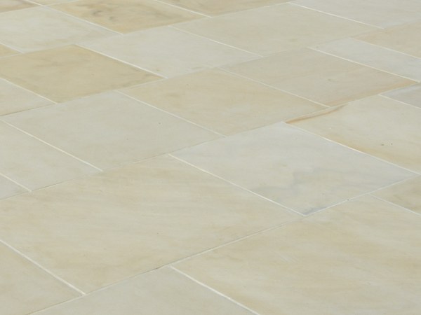Natural Stone Paving, Calmsden