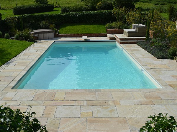 Natural Stone Paving, Featherstone